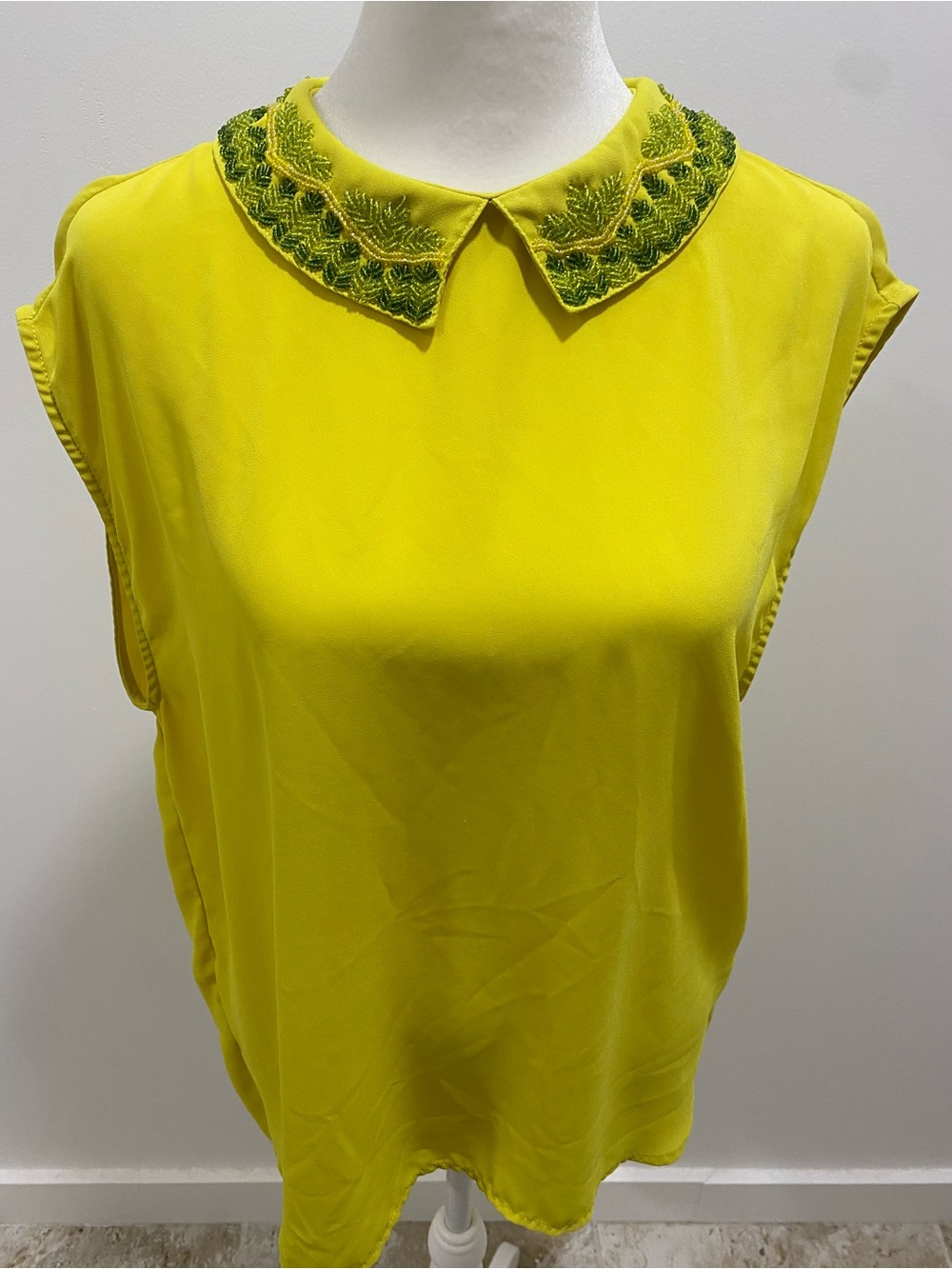 Embellished Peter Pan Collar Sleeveless Top - Yellow